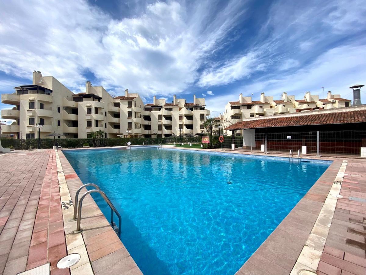 La Felicidad Vybdenia Apartment Bagian luar foto